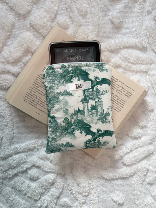 Fantasy Kindle Sleeve – “Knight Watch”